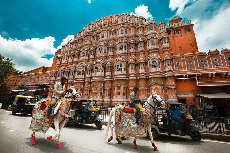 Why the Golden Triangle Is Ideal for First-Time U.S. Travelers to India
