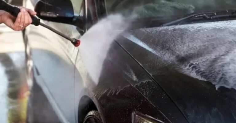 How Traffic Film Remover Keeps Your Vehicle Looking New