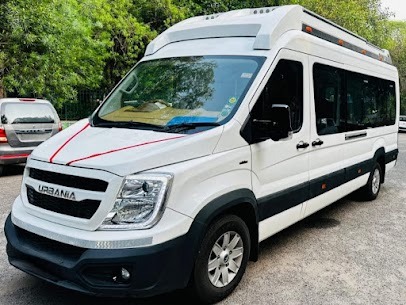 How to Choose the Right 12-Seater Tempo Traveller for Your Trip in Bangalore