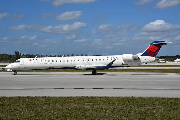 Delta Connection DL3543 Emergency Landing