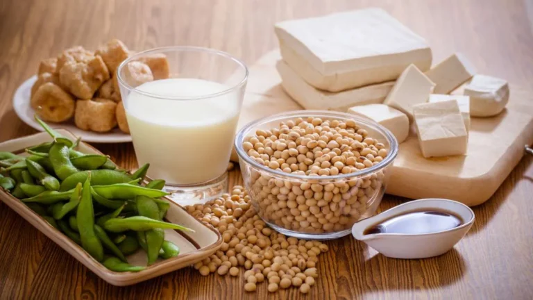 Insoya: A Complete Guide to Soy-Based Nutrition Uses and Health Benefits