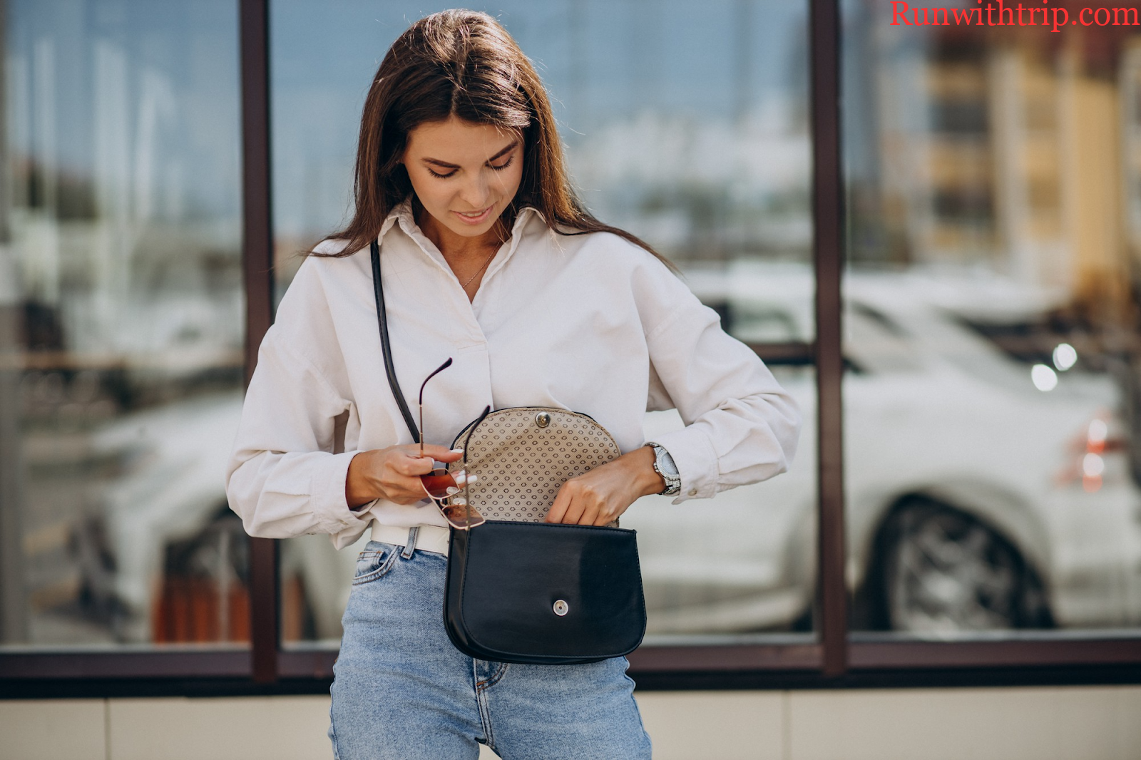 How Crossbody Bags Combine Style and Convenience